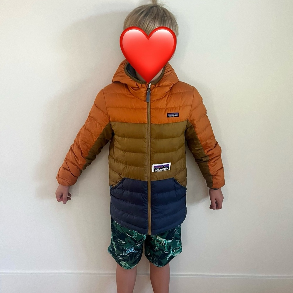 Patagonia winter puffer coat Boys L age 10-12.